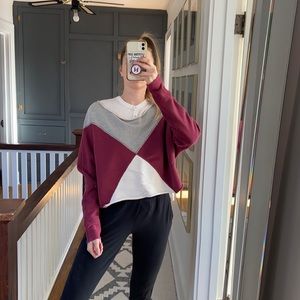 Free People raw hem cropped sweatshirt, like new!